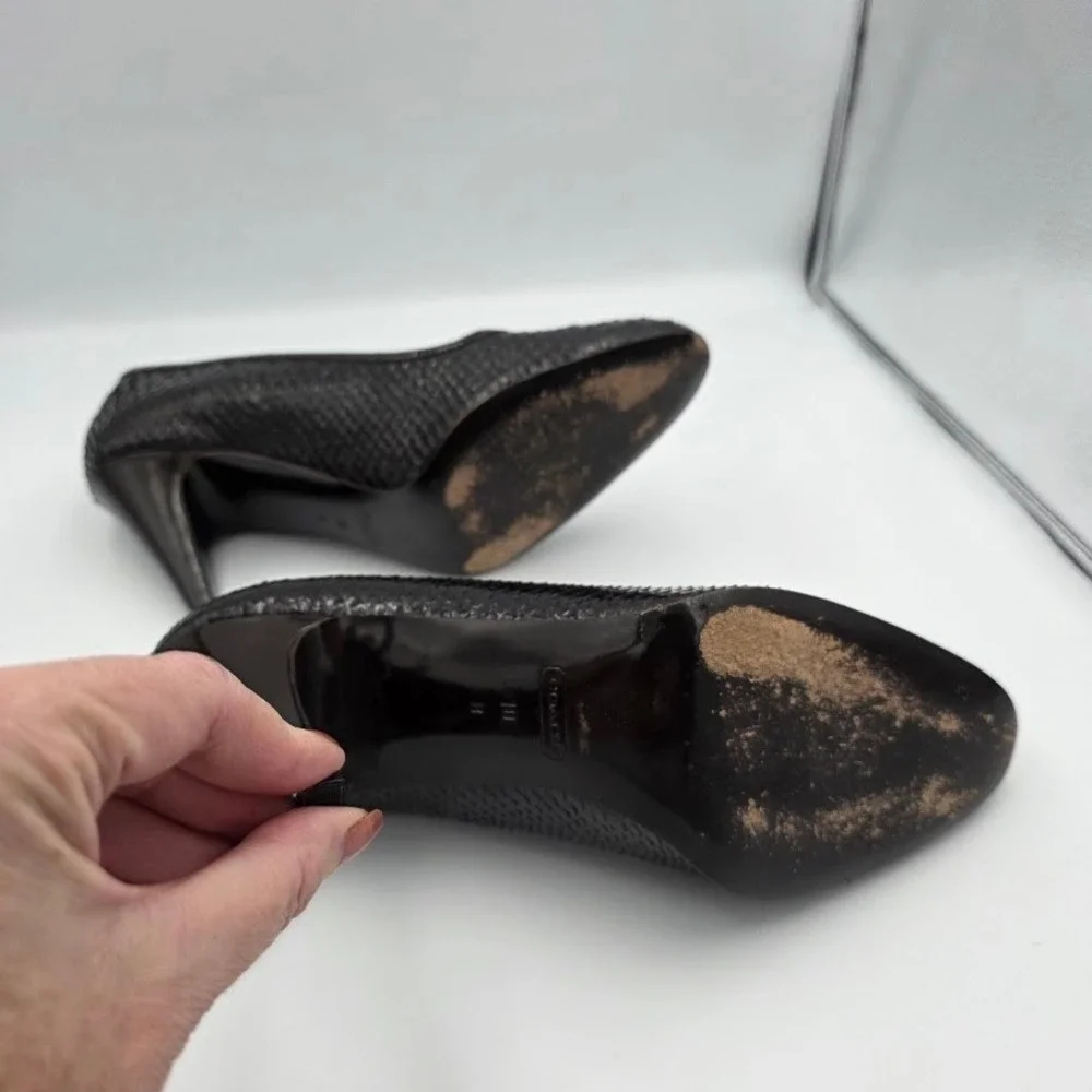 Vintage‎ Coach Black Pumps Embossed Python Stela 10B